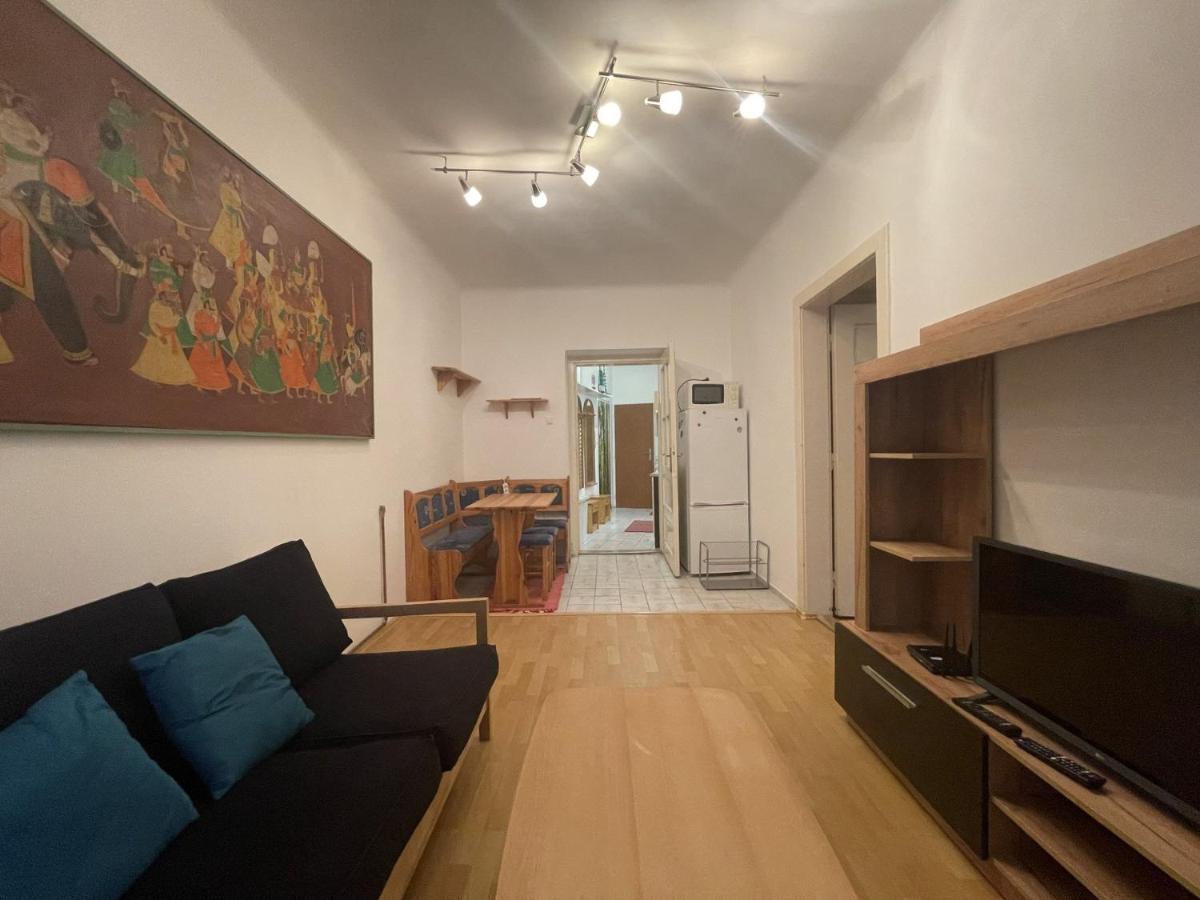 Orient Express Istanbul By Zazi Apartment Bratislava Exterior photo